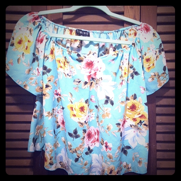 Top - Picture 1 of 1